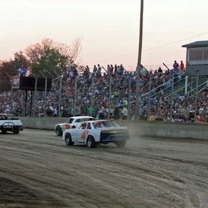 Meet your Posher, Dustin